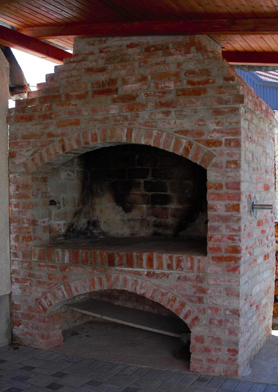 Apartman Mihovil Gospić Buitenkant foto